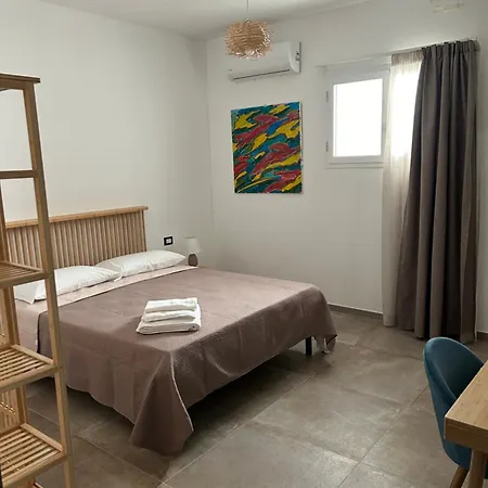 La Casa Di Pippo Flora Panzió Agrigento