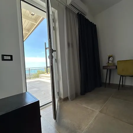 La Casa Di Pippo Flora Panzió Agrigento